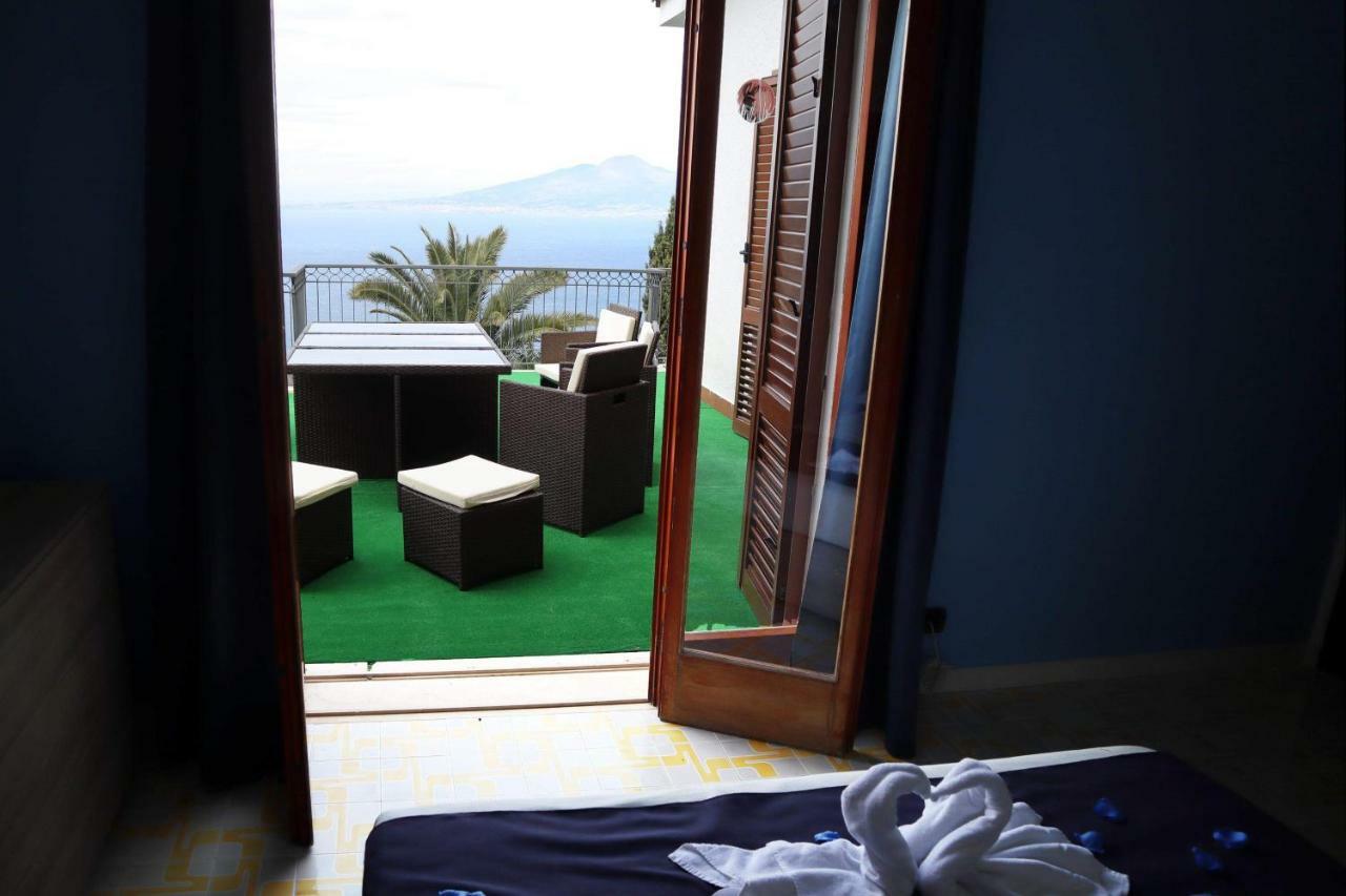 Villa Marylise Sorrent Exterior foto
